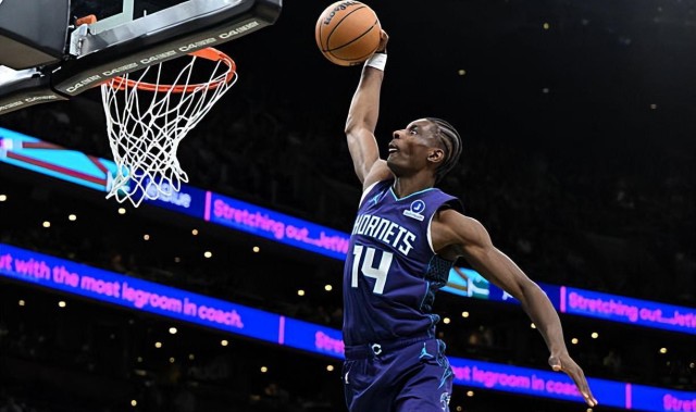 WSOP世界克大-可惜被快船耽误了两年，否则黄蜂内线新星的作用可能会更加突出？