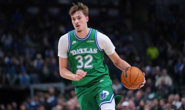 GGPoker洲中文旗站-弗拉格27+5+5受伤惊魂独行侠双杀篮网 波特28+9克莱18+6三分