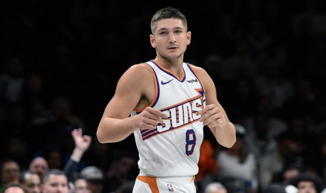 一球不丢！阿伦半场5中5高效拿下11分2板2助1断